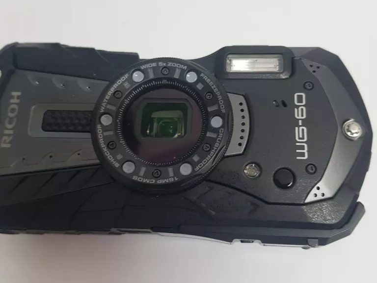 APARAT RICOH WG-60
