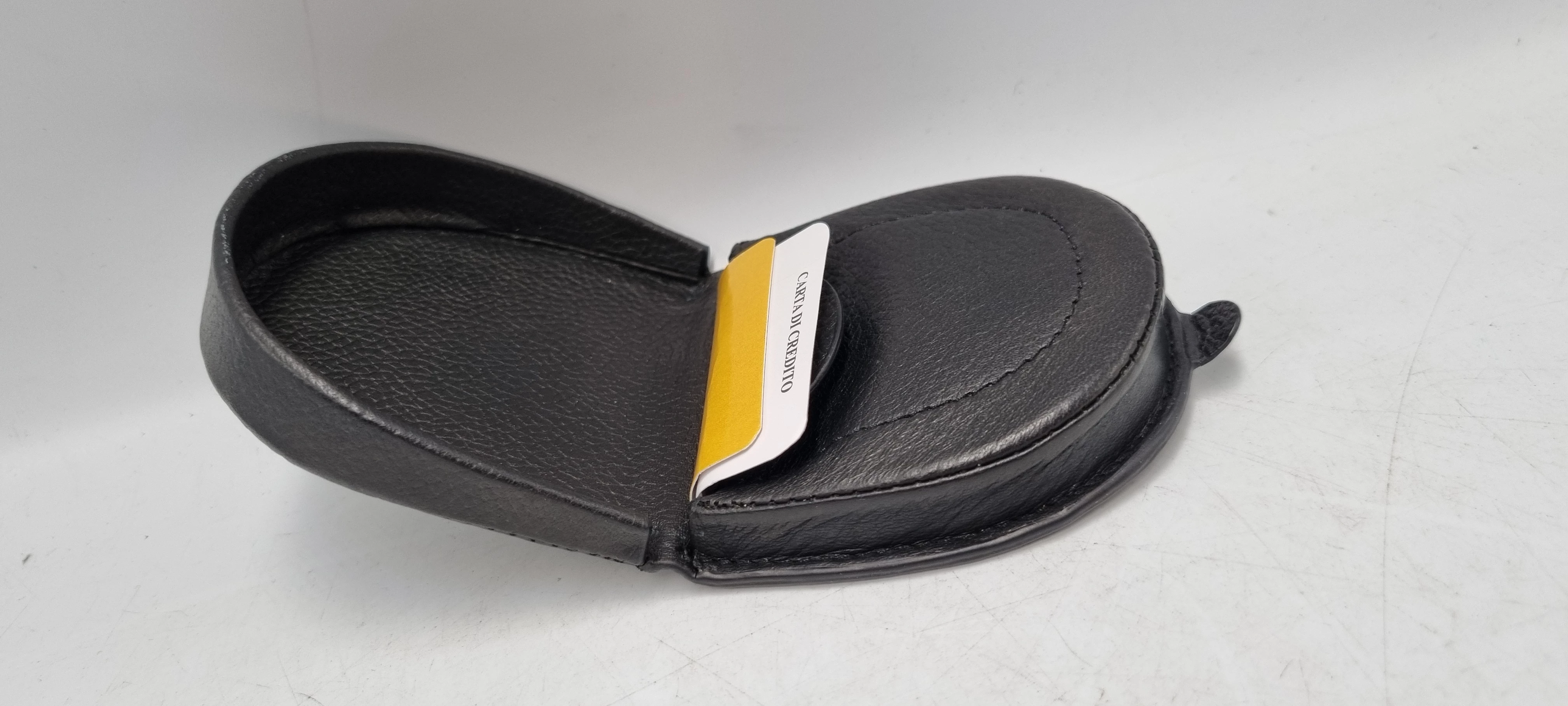 portfel-kopytko-czarne-stan-uzywany