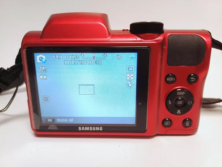 APARAT CYFROWY SAMSUNG WB100 CZERWONY