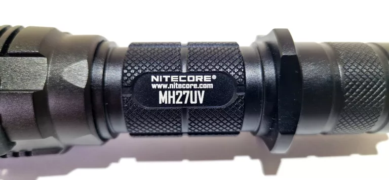 LATARKA NITECORE MH27UV 1000LM USB ŚWIATŁO BIAŁE,CZERWONE,NIEBIESKIE,UV
