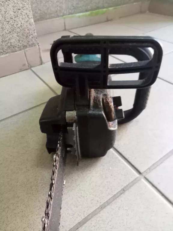 PIŁA MAKITA UC4030A