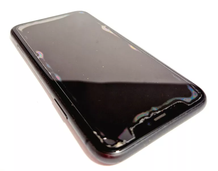 TELEFON IPHONE 11/KOMPLET