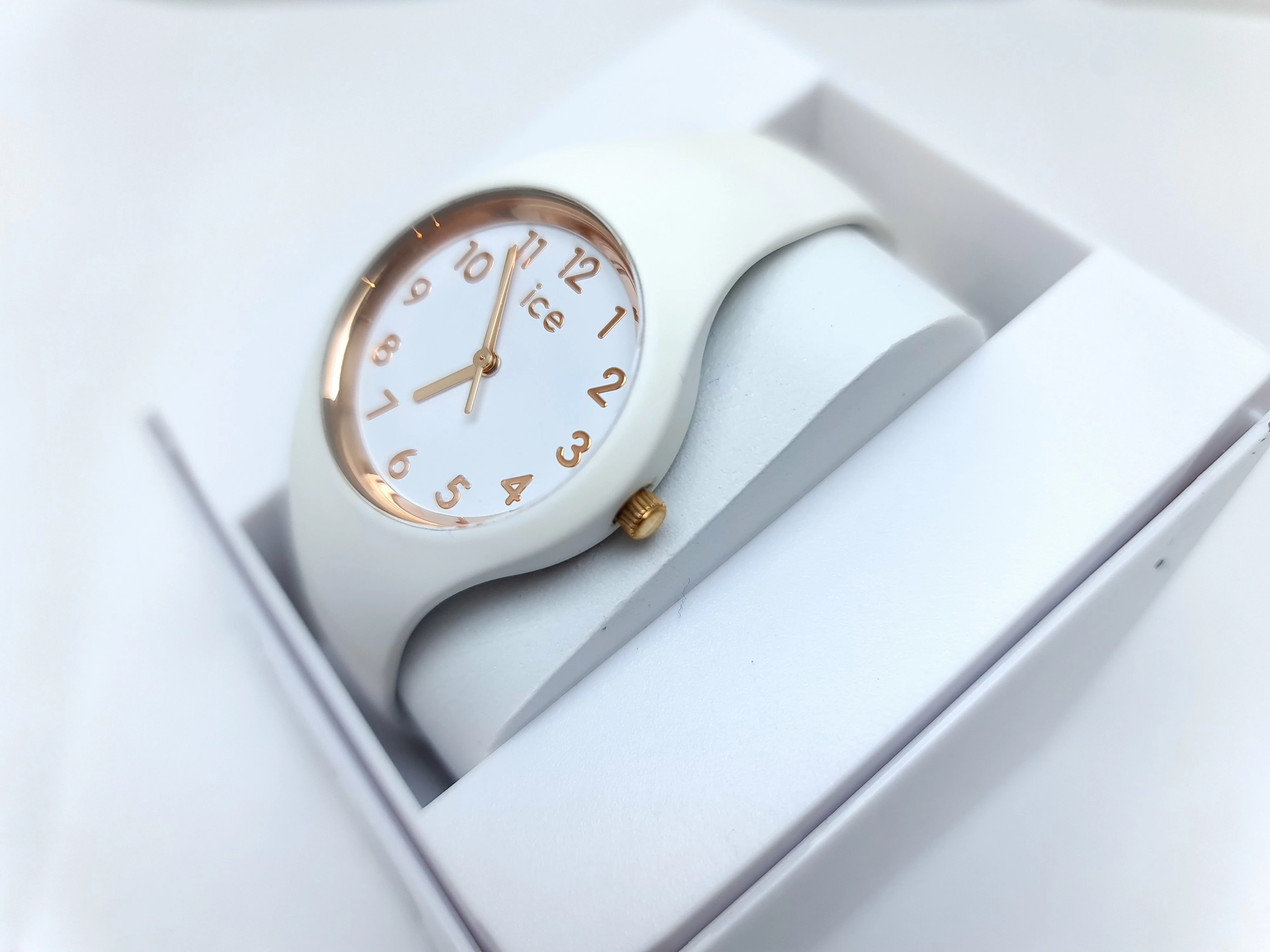 zegarek-damski-ice-watch-015-337-ean-gtin-4895164092154