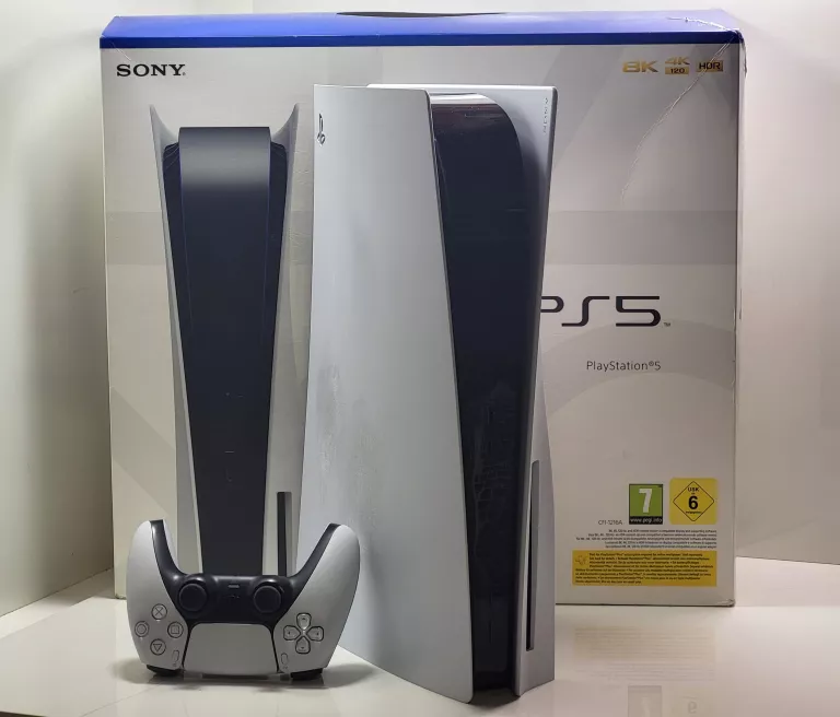 KONSOLA PS5 825 GB + GTA V