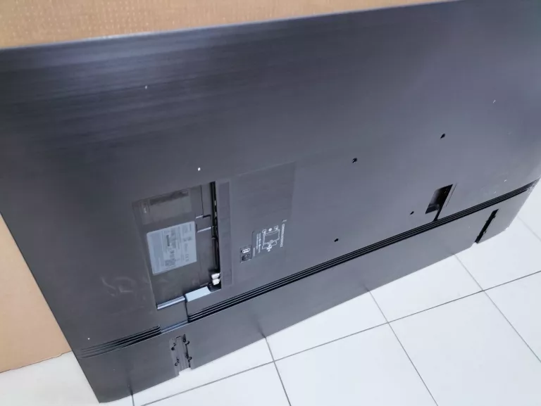 TELEWIZOR SAMSUNG QLED Q60 QE55Q67AAU