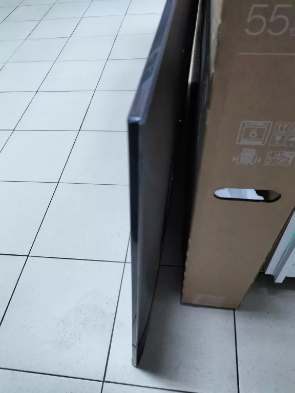 TELEWIZOR SAMSUNG QLED Q60 QE55Q67AAU