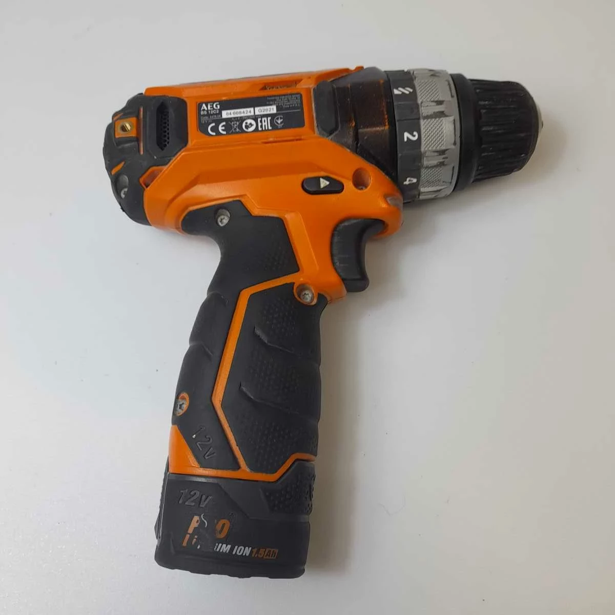 wiertarko-wkretarka-aeg-bs12c2-napiecie-v-12-v