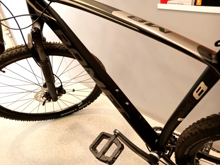 rower-romet-mustang-m8-kola-29-rama-21-cali-gwarancja-do-012026-stan-uzywany