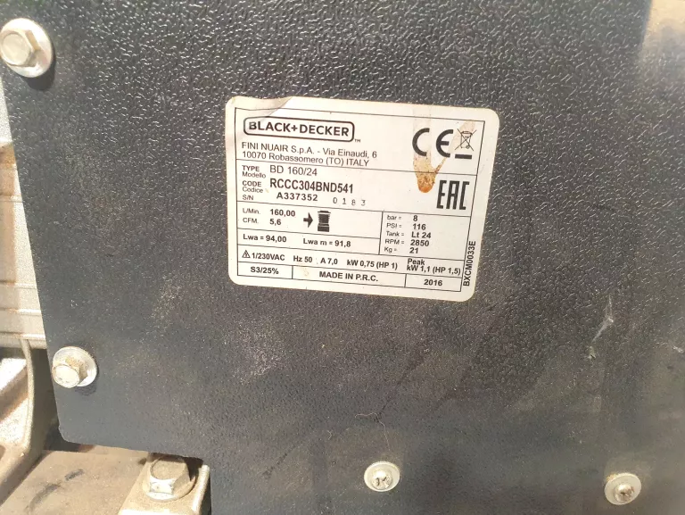 KOMPRESOR OLEJOWY SPRĘŻARKA BLACK DECKER BD 160/24