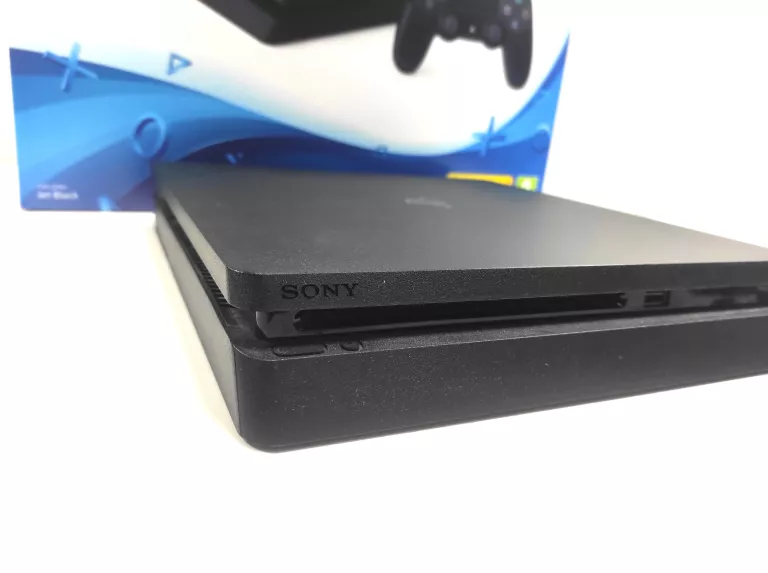 KONSOLA PS4 SLIM 500GB+GRAN TURISMO SPORT, PAD, SŁUCHAWKI PS4