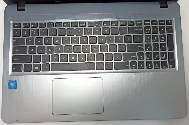 laptop-asus-x540s-seria-procesora-intel-pentium-m