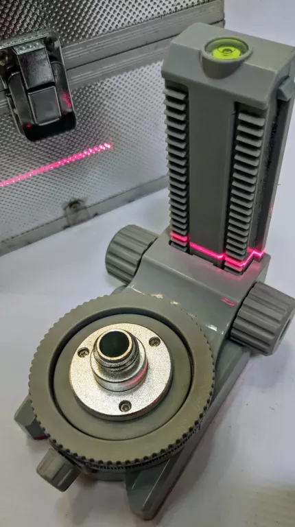 LASER KRZYŻOWY NIVEL SYSTEM CL1