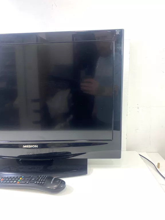 TELEWIZOR MEDION MD 21440 18,5" + PILOT