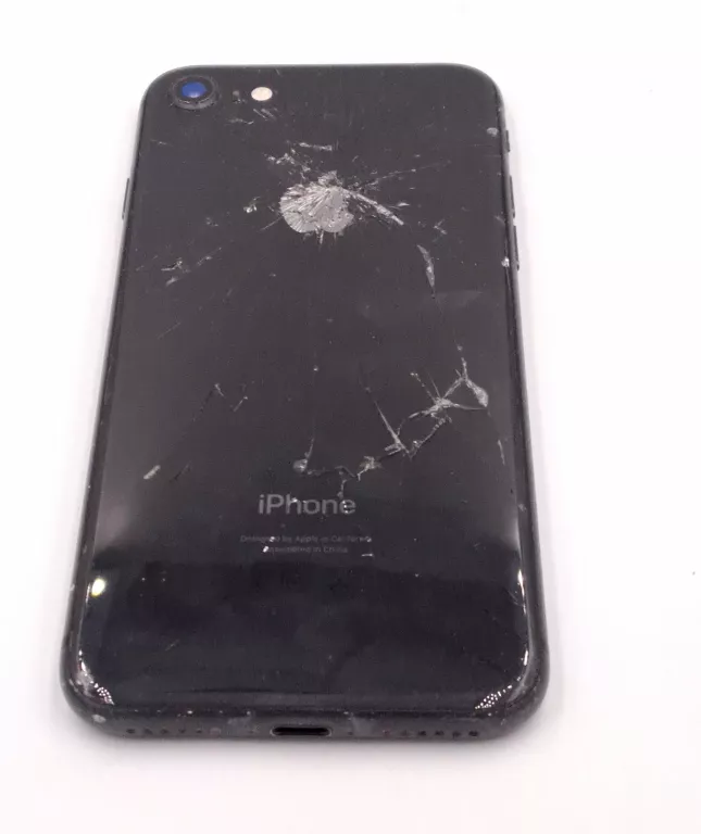 SMARTFON IPHONE 8 ZBITE PLECY BAT. SERWIS