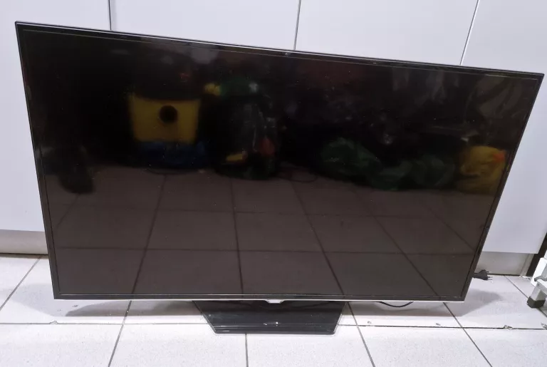 telewizor-led-tcl-50p735-50-4k-uhd-czarny-zelazna-67-warszawa