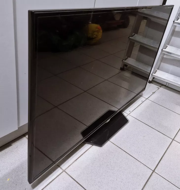 telewizor-led-tcl-50p735-50-4k-uhd-czarny-ean-gtin-5901292517526