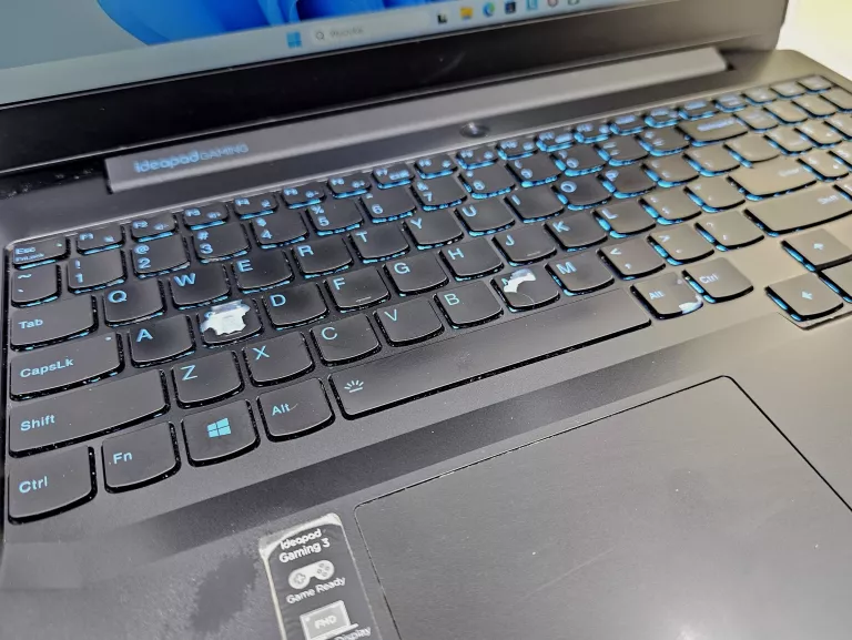 LAPTOP LENOVO IDEAPAD GAMING 3 15ARH05 15,6 " AMD RYZEN 5 16 GB / 512 GB