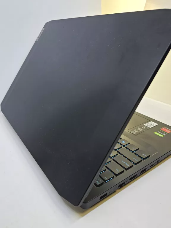 LAPTOP LENOVO IDEAPAD GAMING 3 15ARH05 15,6 " AMD RYZEN 5 16 GB / 512 GB