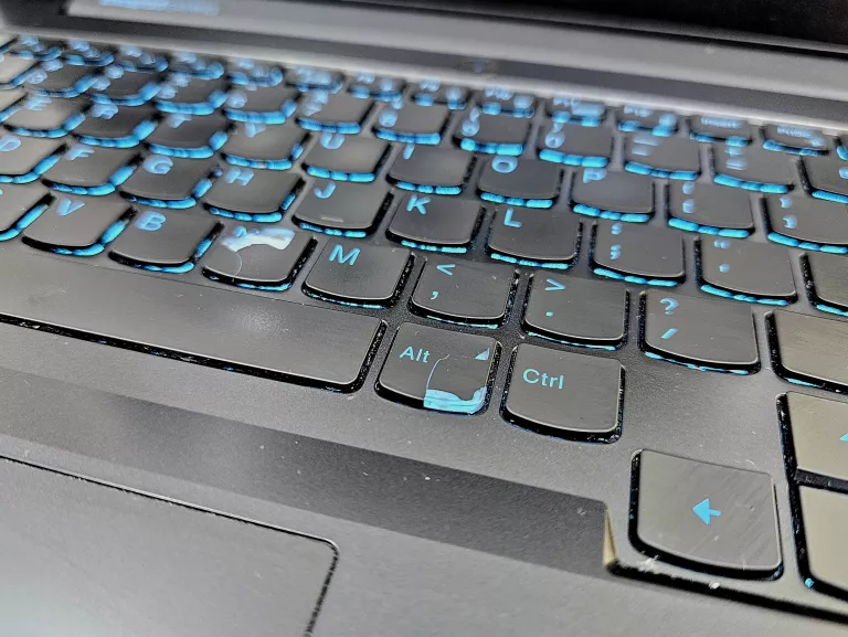 LAPTOP LENOVO IDEAPAD GAMING 3 15ARH05 15,6 " AMD RYZEN 5 16 GB / 512 GB