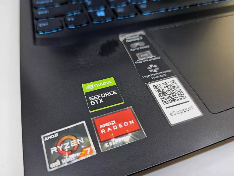 LAPTOP LENOVO IDEAPAD GAMING 3 15ARH05 15,6 " AMD RYZEN 5 16 GB / 512 GB