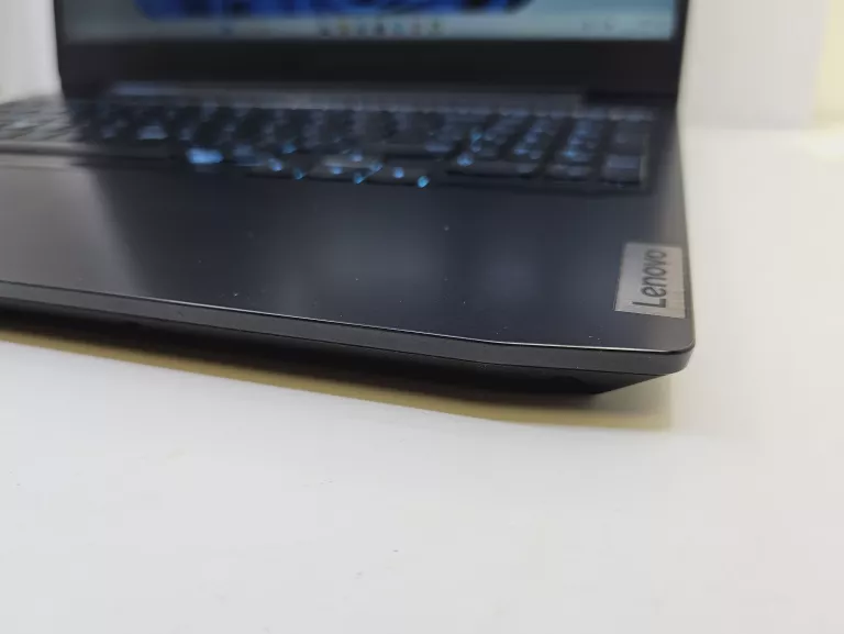 LAPTOP LENOVO IDEAPAD GAMING 3 15ARH05 15,6 " AMD RYZEN 5 16 GB / 512 GB