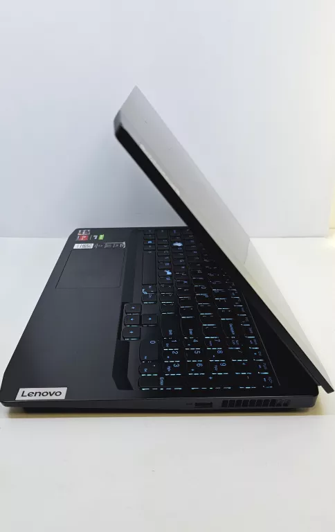 LAPTOP LENOVO IDEAPAD GAMING 3 15ARH05 15,6 " AMD RYZEN 5 16 GB / 512 GB