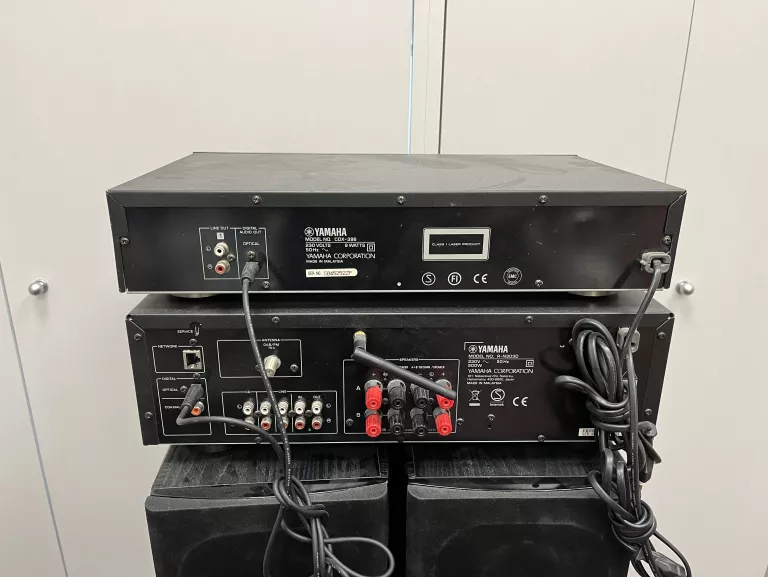 AMPLITUNER YAMAHA R-N303D + KOLUMNY + ODTWARZACZ CD YAMAHA CDX-396