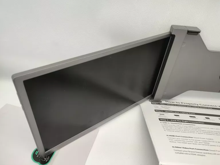 PRZENOŚNE MONITORY LCD 15" 3M1500S