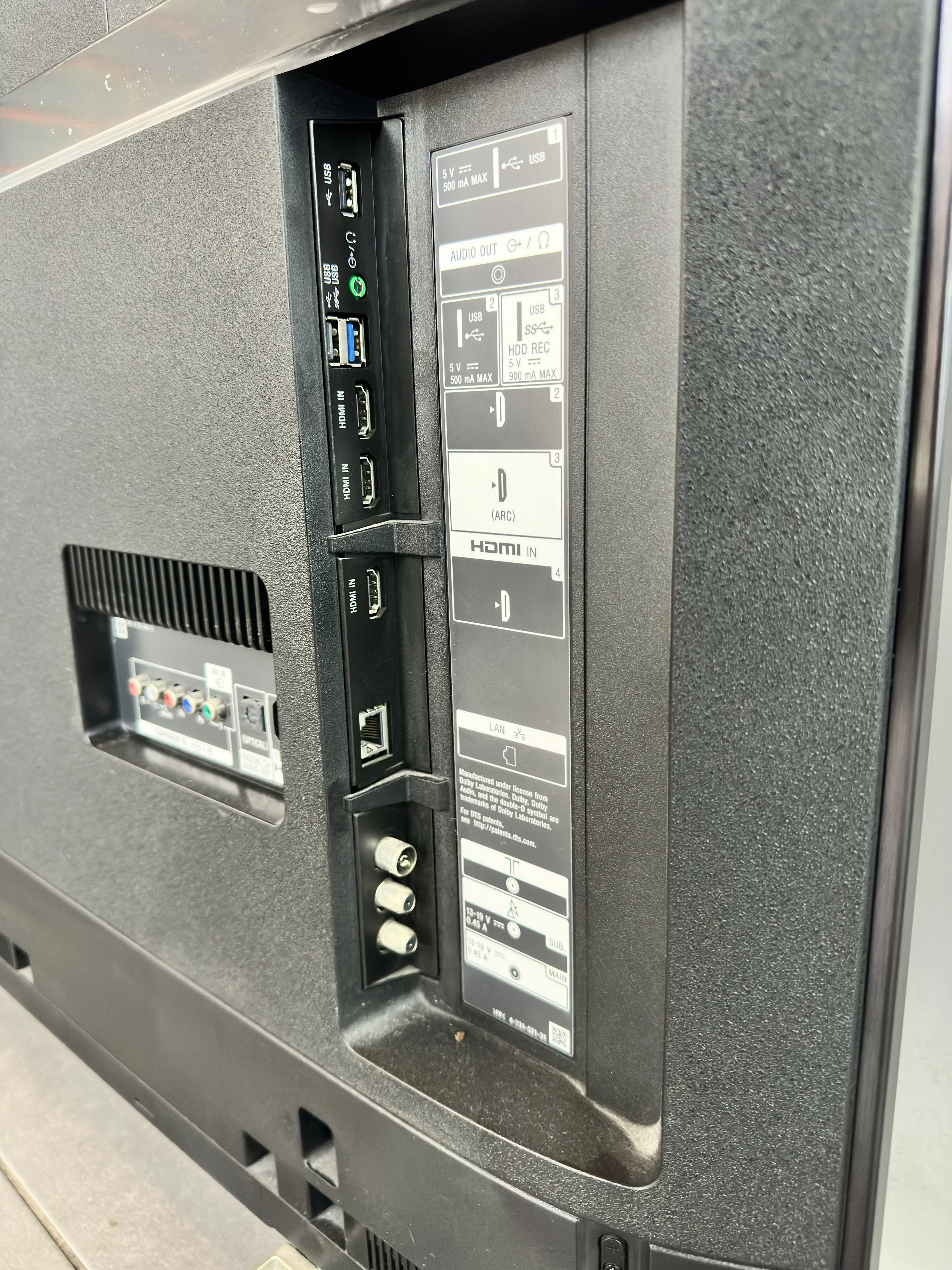 tv-sony-55xf8596-tylko-odbior-osobisty-rysy-ean-gtin-4548736096172