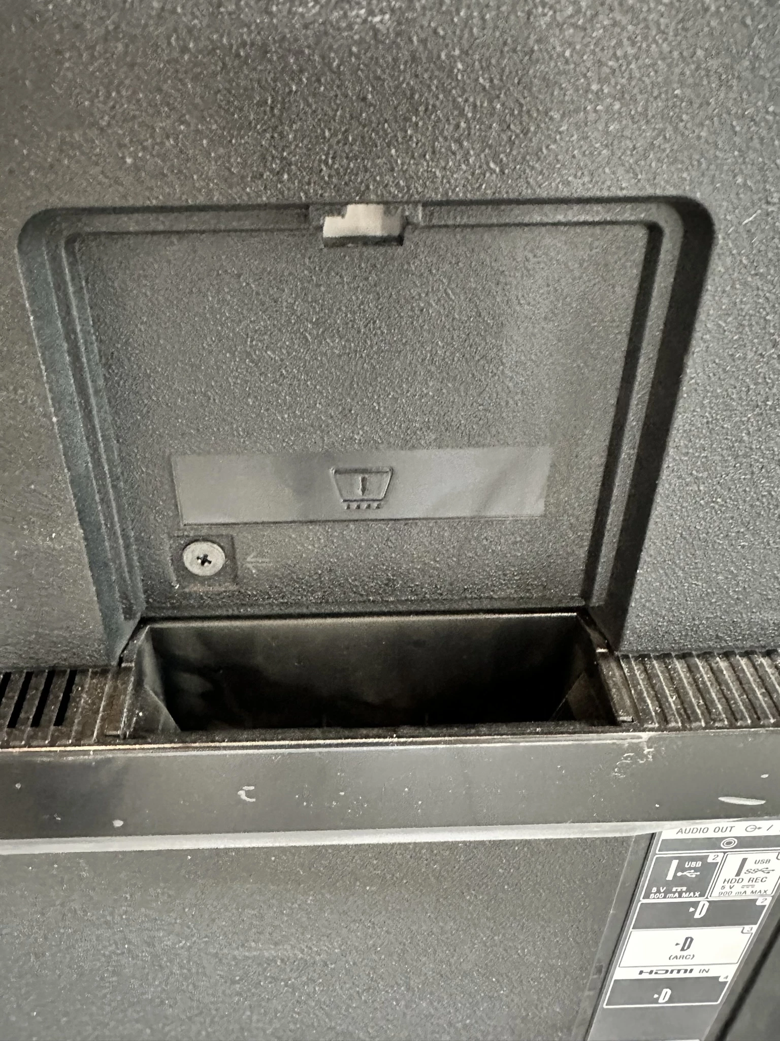 tv-sony-55xf8596-tylko-odbior-osobisty-rysy-klasa-efektywnosci-energetycznej-a