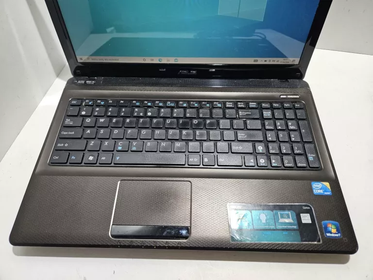 LAPTOP ASUS K52F 15,6 " INTEL CORE I3 3 GB / 250 GB
