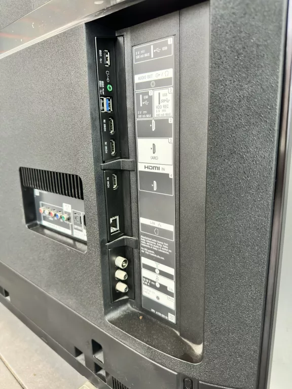 tv-sony-55xf8596-tylko-odbior-osobisty-rysy-ean-gtin-4548736096172