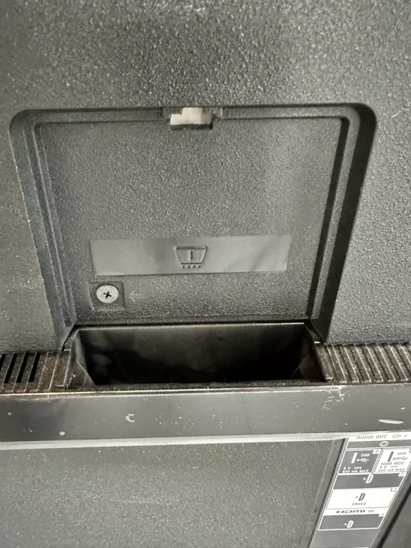 tv-sony-55xf8596-tylko-odbior-osobisty-rysy-klasa-efektywnosci-energetycznej-a