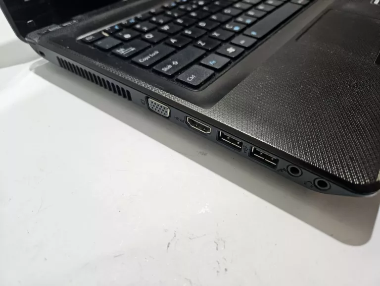 LAPTOP ASUS K52F 15,6 " INTEL CORE I3 3 GB / 250 GB