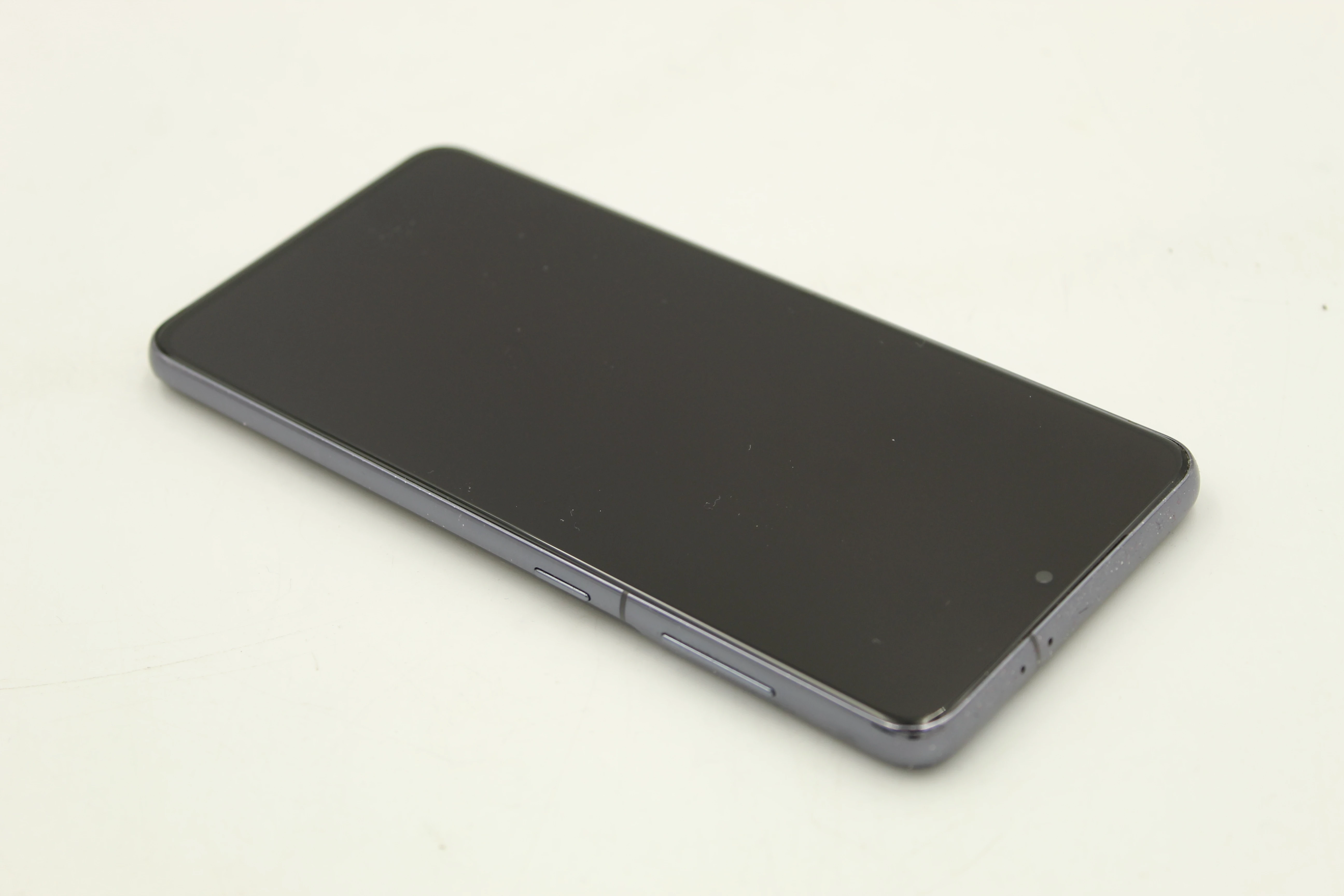 telefon-samsung-galaxy-s21-5g-ean-gtin-8806090892325