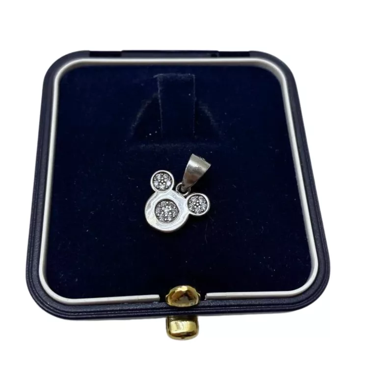 srebrna-powabna-zawieszka-151-g-925-dokerska-3-wroclaw