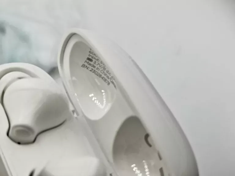 SŁUCHAWKI BEZPRZEWODOWE BIAŁE QILIVE Q.1431