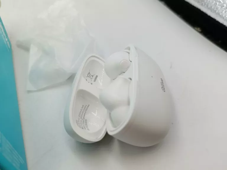 SŁUCHAWKI BEZPRZEWODOWE BIAŁE QILIVE Q.1431