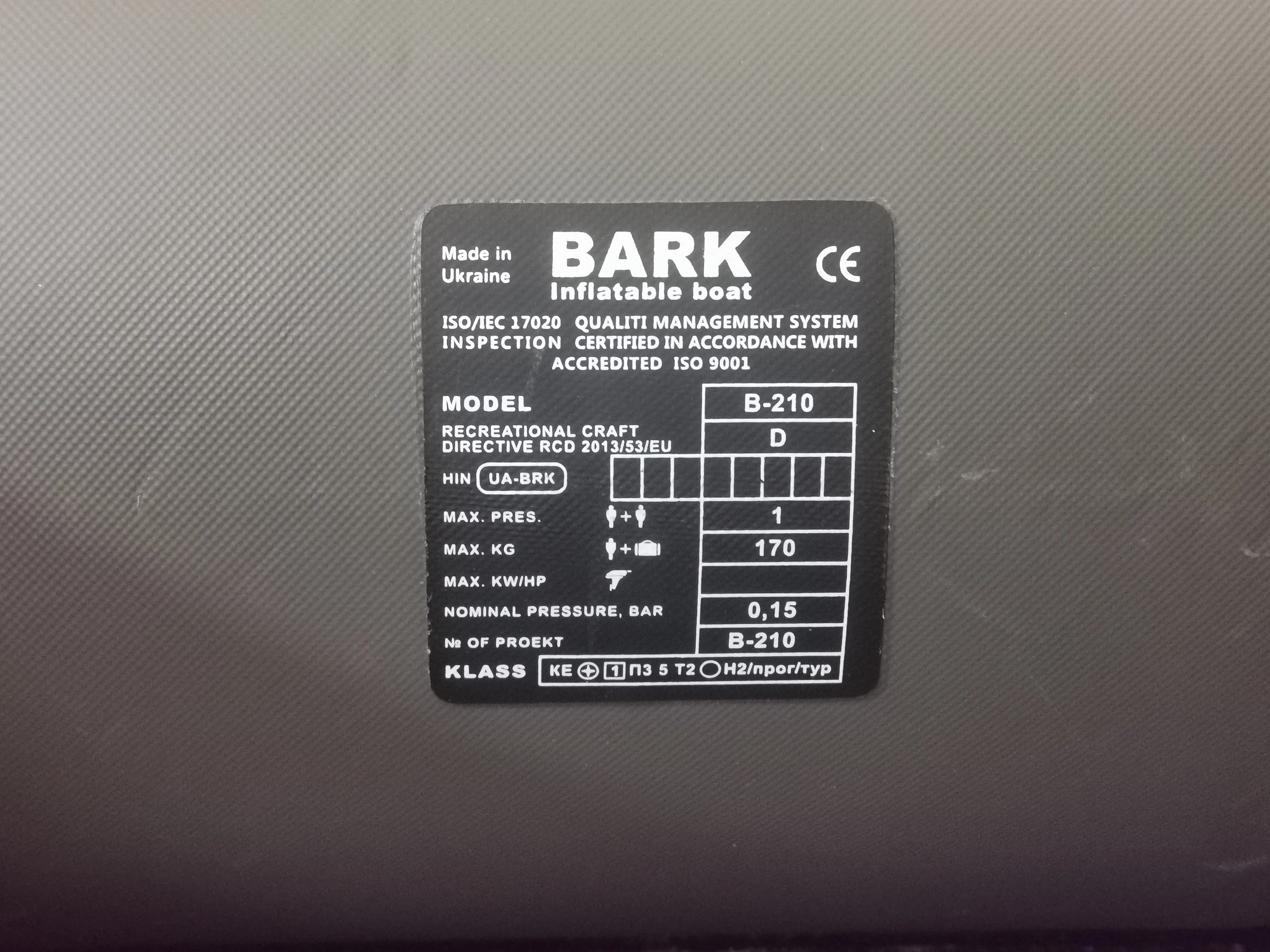 ponton-wedkarski-bark-b-210-twarda-podloga-ze-sklejki-gw-do-2032r-model-b210c