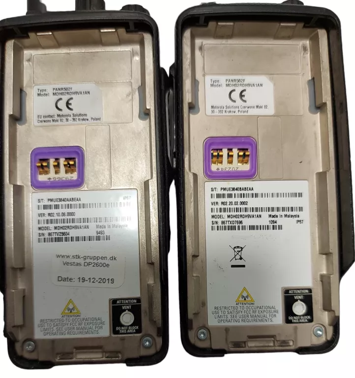 ZESTAW 2X RADIOTELEFON MOTOROLA DP2600E + GRUSZKA Z UHF