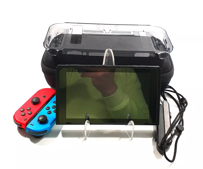 KONSOLA NINTENDO SWITCH/ETUI/POKROWIEC (OPIS)!