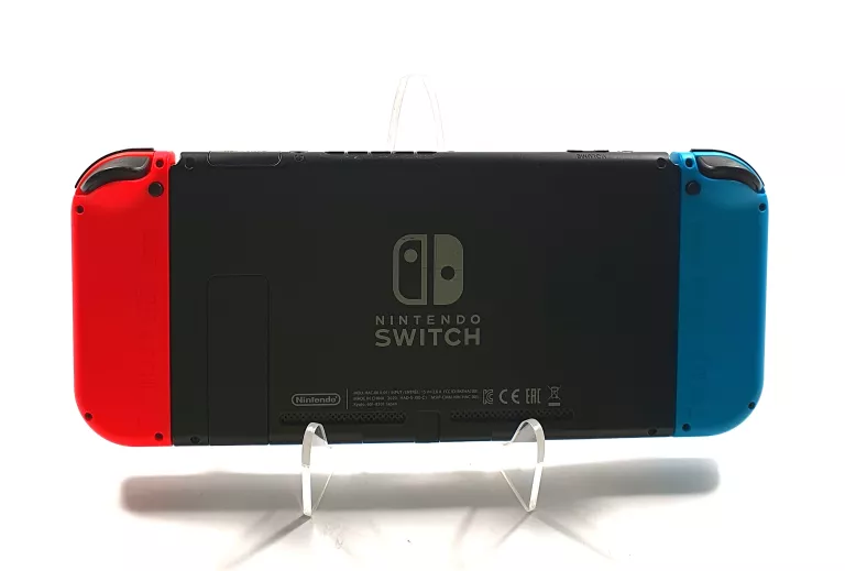 KONSOLA NINTENDO SWITCH/ETUI/POKROWIEC (OPIS)!
