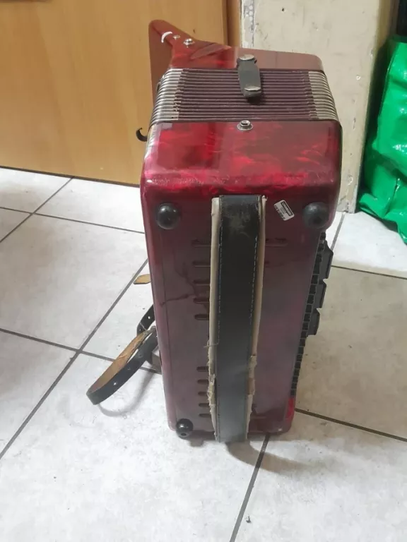 AKORDEON WELTMEISTER STELLA 80