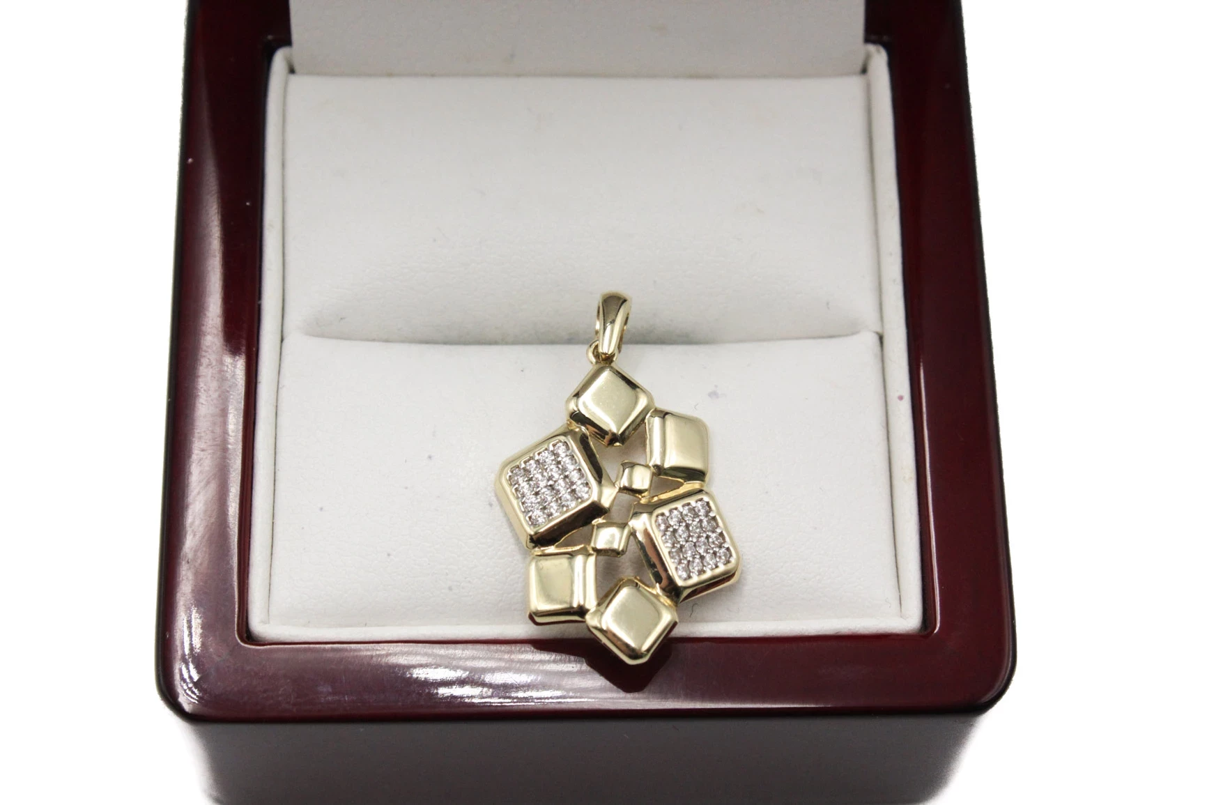 zlota-zawieszka-wzor-geometryczny-kwadrat-szescian-585-191g-z6-stan-11323-238058