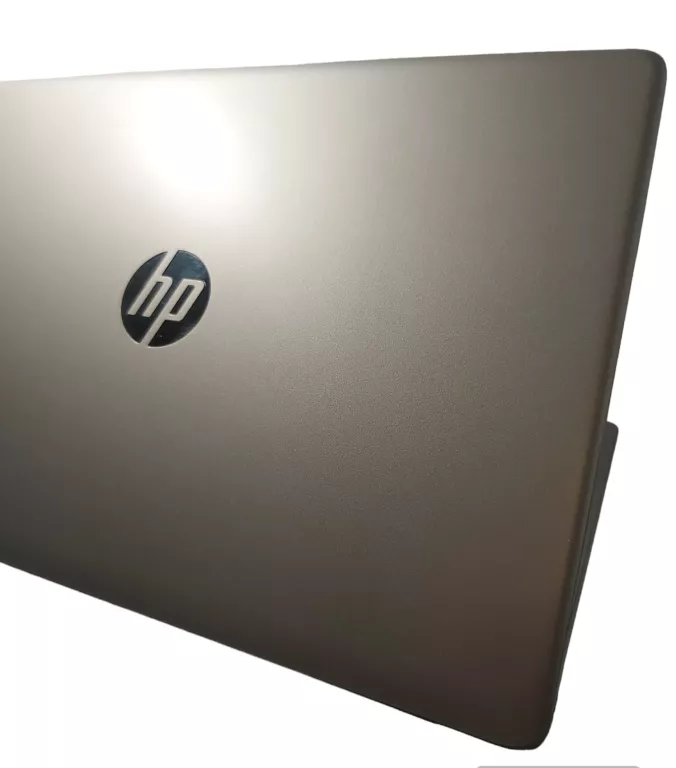 LAPTOP HP 250 G9 15,6" RTL8822CE 8/256GB/ŁADOWARKA