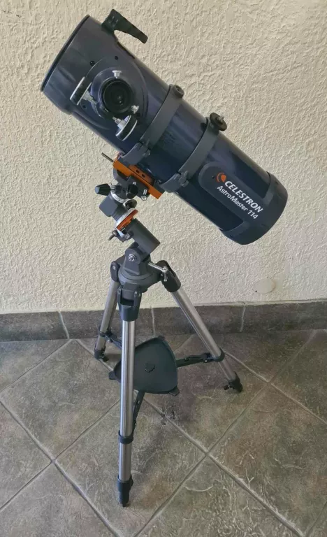 TELESKOP CELESTRON ASTROMASTER 114EQ 1000 MM