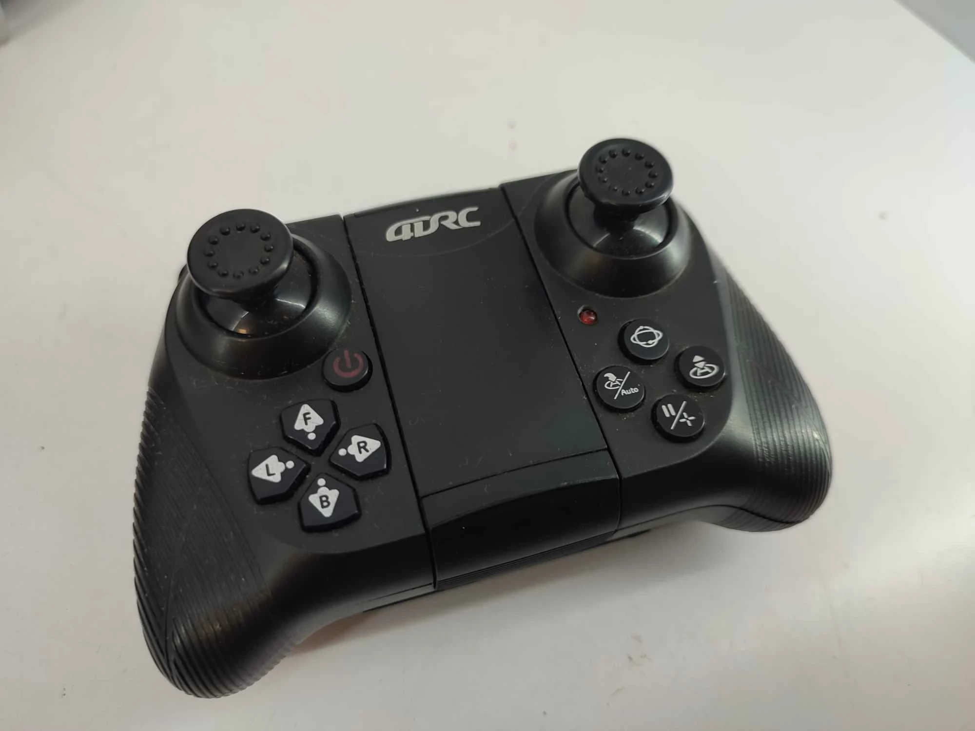 dron-4drc-f10-z-kamera-4k-pelen-zestaw-stan-zlozenia-384-2