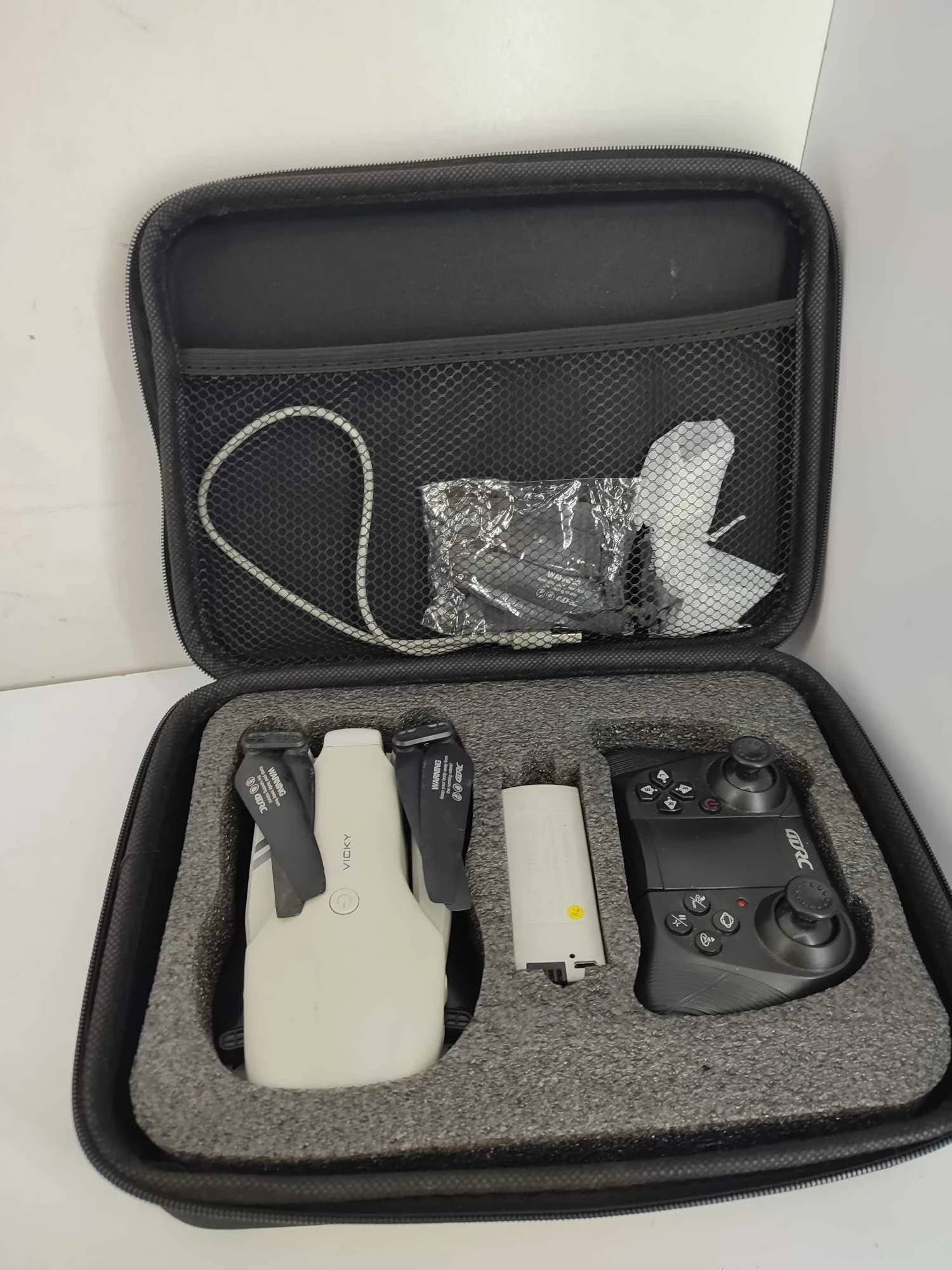 dron-4drc-f10-z-kamera-4k-pelen-zestaw-mickiewicza-12f-sj-morag