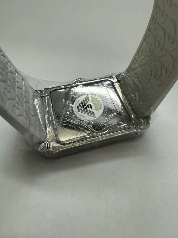 zegarek-emporio-armani-ar-0498-szkielko-mineralne