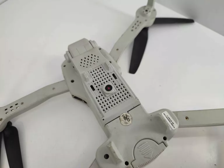 dron-4drc-f10-z-kamera-4k-pelen-zestaw-model-4drc-f10